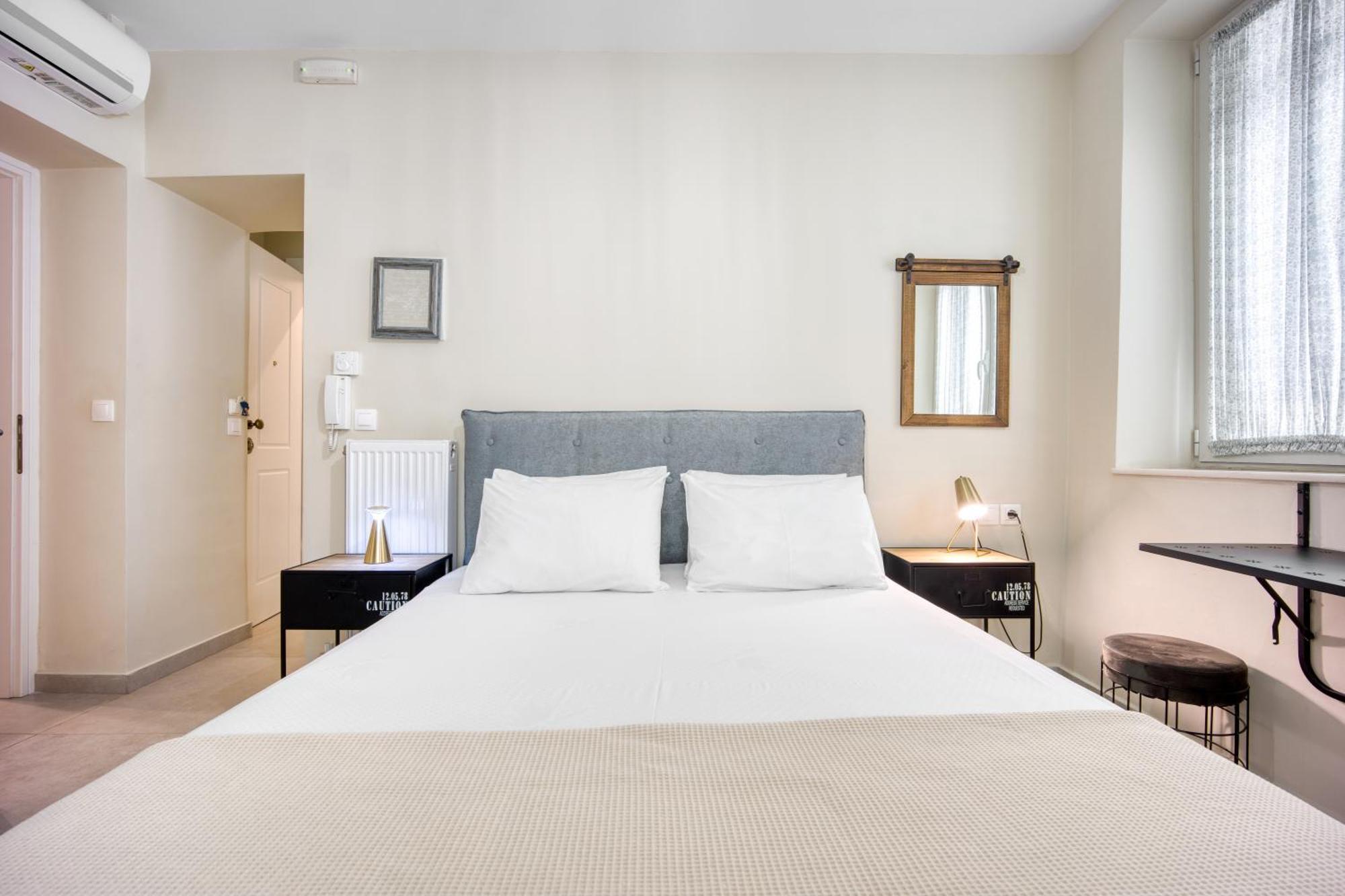 Bentzi...Boutique Apartment 1, Classic Double with kitchenette, 2 Guests Athènes Extérieur photo